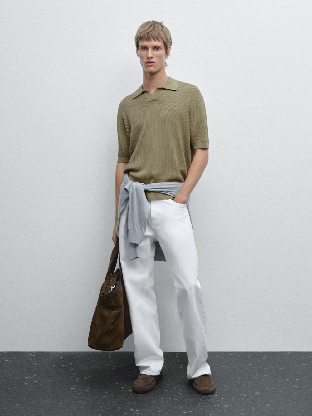 Massimo Dutti Поло с V-образным вырезом и ажурной отделкой, светлый хаки