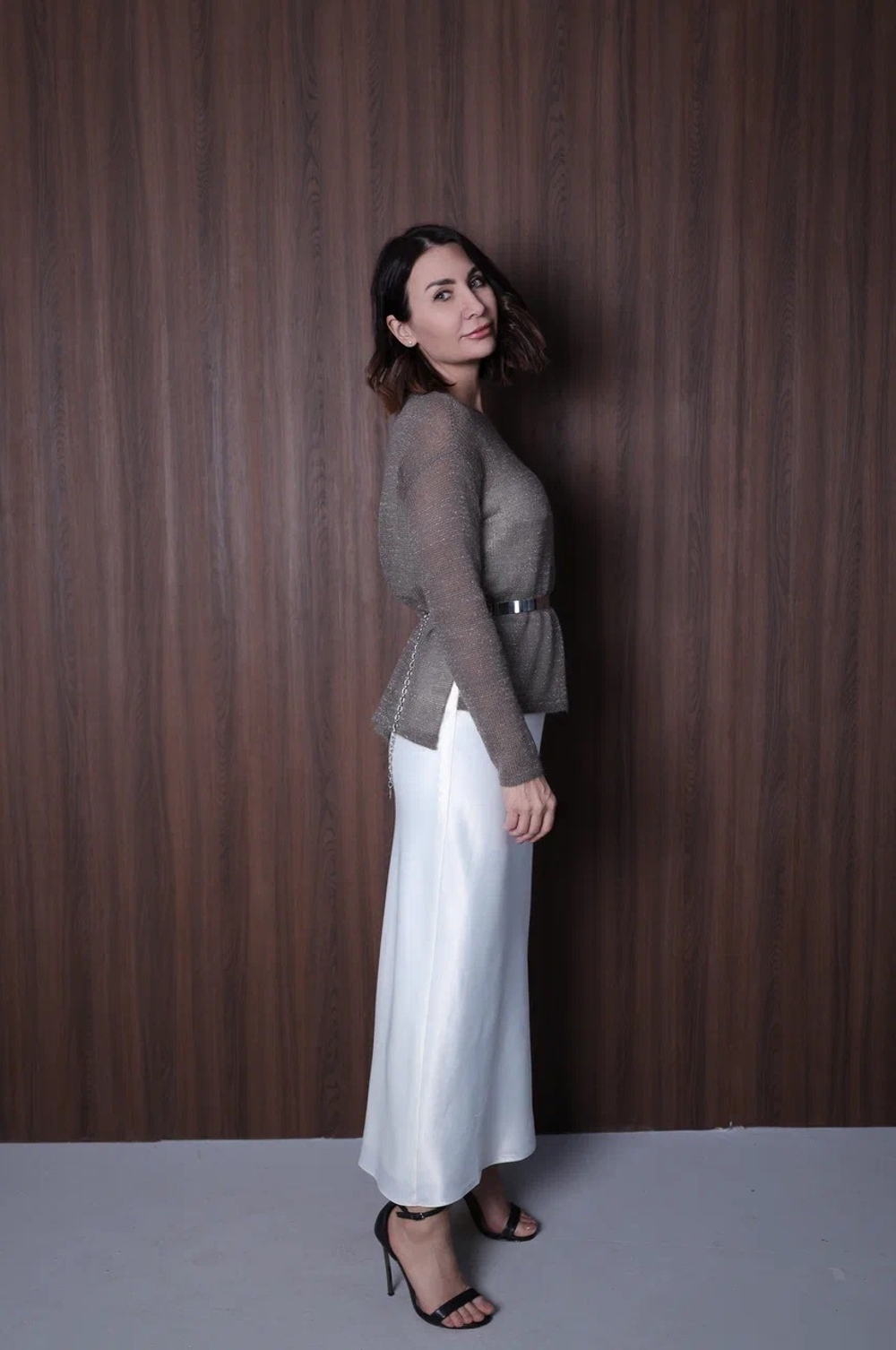 Паутинка «Нежное прикосновение» в сером