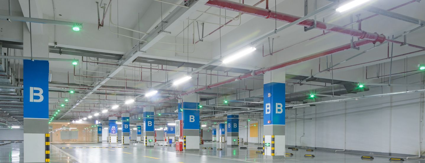 Промышленные светильники и аксессуары