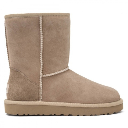UGG Classic Short II Sand