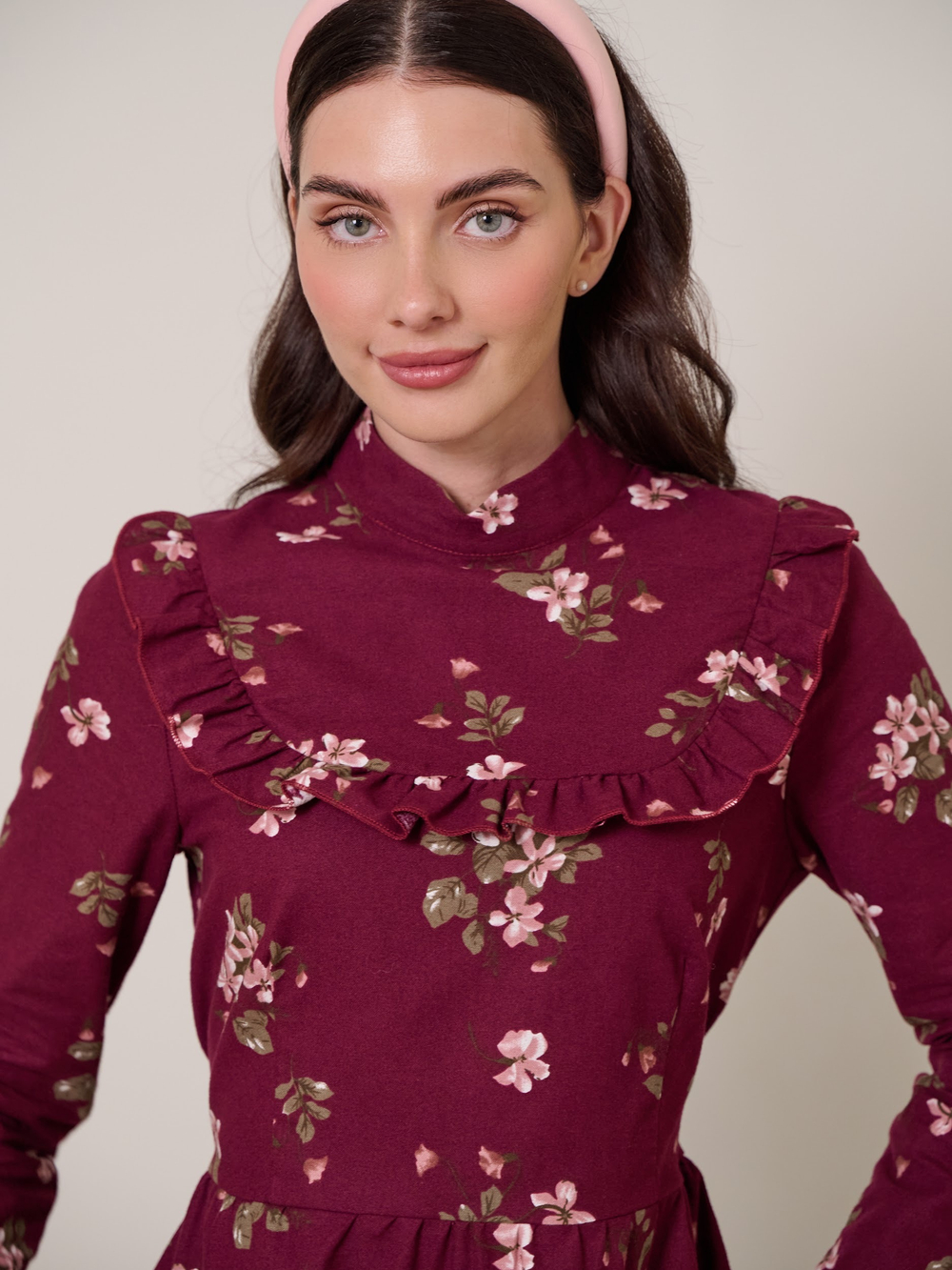 Платье с вшитой манишкой