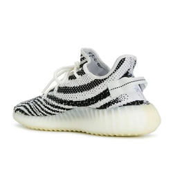 Кроссовки Adidas Yееzy Boost 350 V2 Zebra