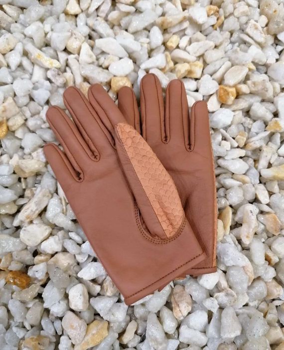 Перчатки из кожи питона AC-75