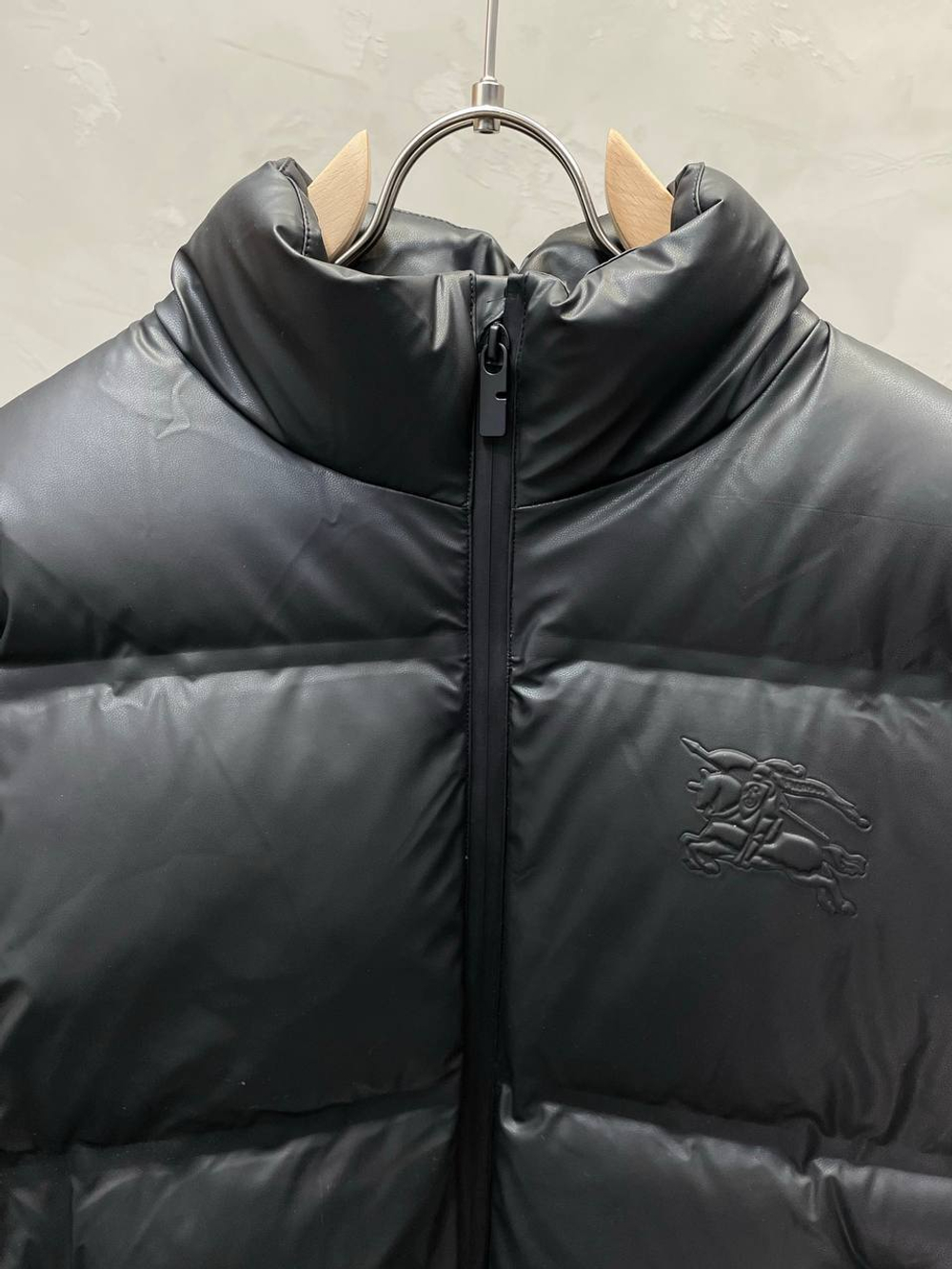 Пуховик Burberry