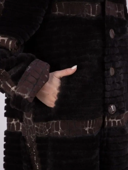 Дубленка женская натуральная длинная с капюшоном оверсайз