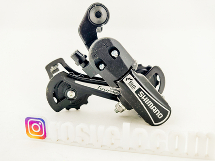 Задний переключатель Shimano Tourney 6 скр. крепление под петух (RD-TY21B)