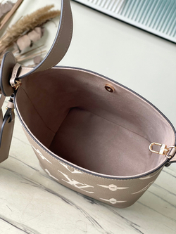Louis Vuitton All In BB
