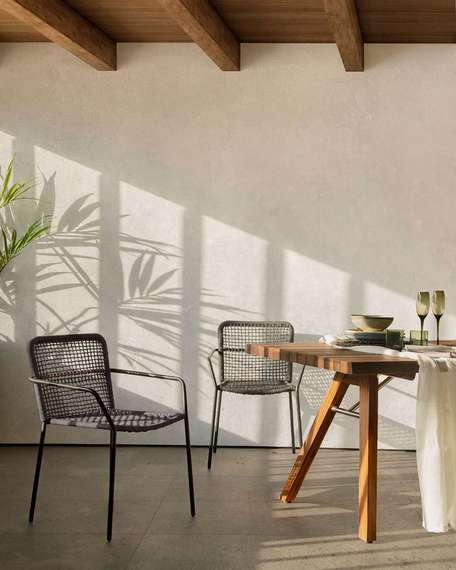 Стул Boomer черный | La Forma | Испания | Купить в Hallberg.ru