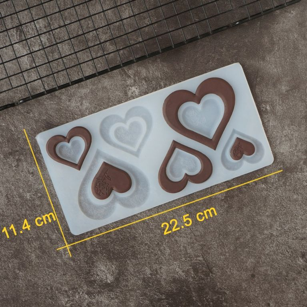 Силиконовый мат для отливки шоколада «Сердца с розой»