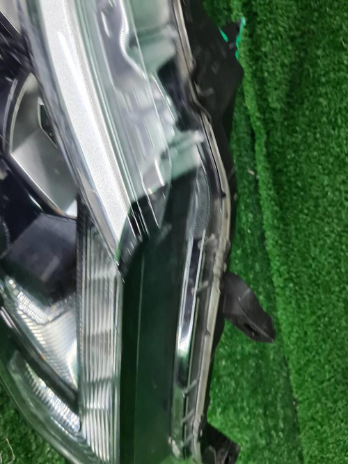 Битая Фара правая Nissan Qashqai J11 (2013-2019) галоген