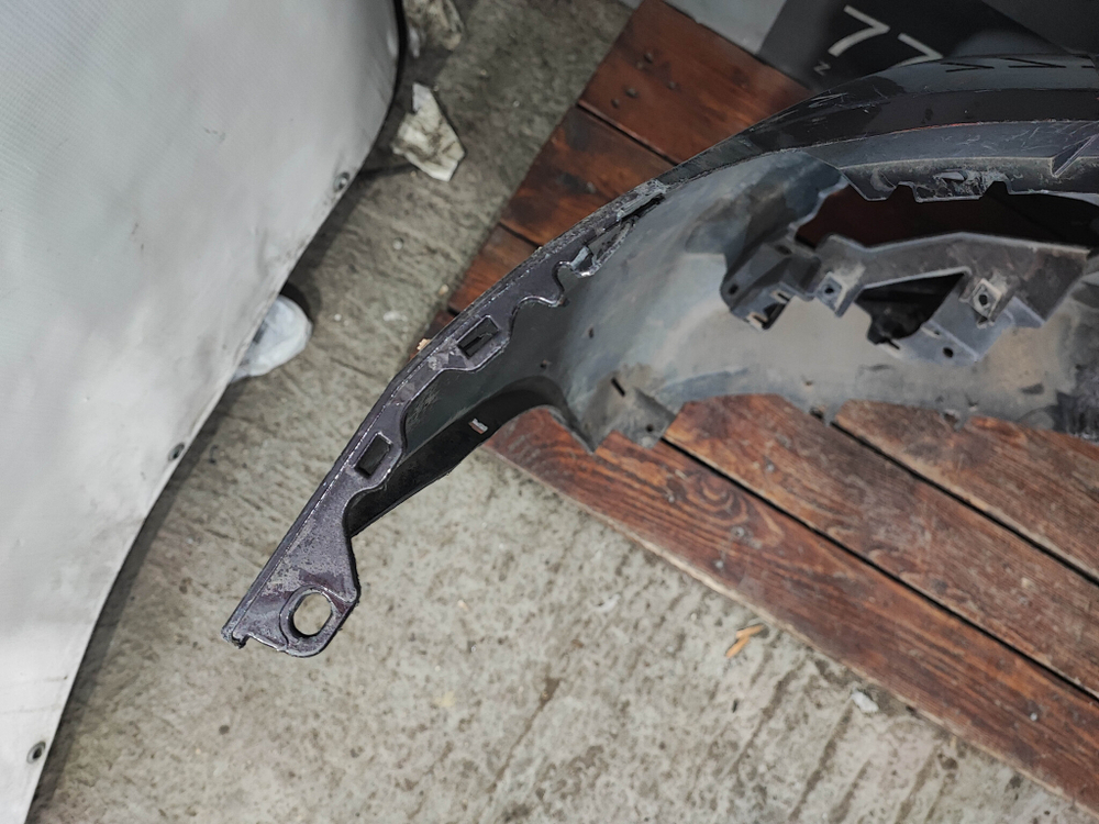 Бампер передний Infiniti QX56 2 / QX80 1 (Z62) 14-17 Б/У Оригинал 620225ZA3H