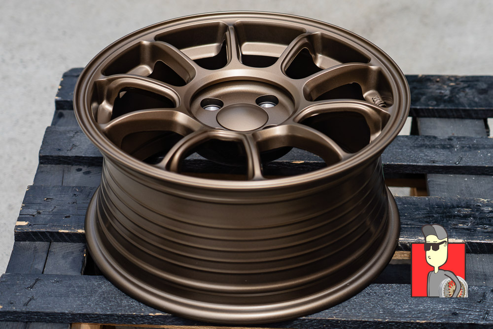 Комплект дисков Rays ZE40 15x7 et35 4x100