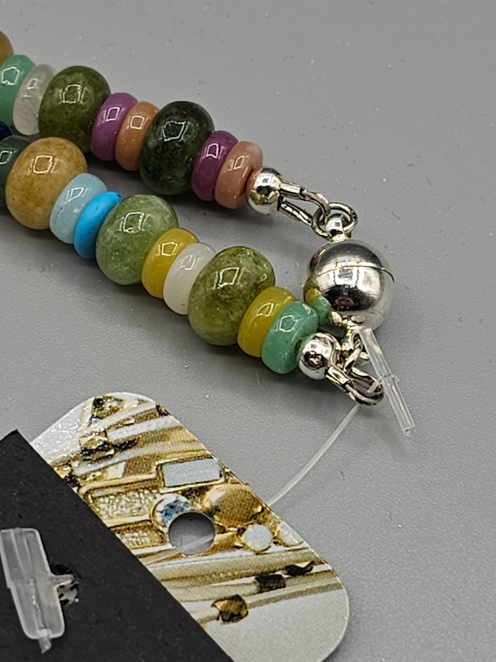 Колье ручной работы из ассорти натуральных камней и хрусталя "Ассорти"