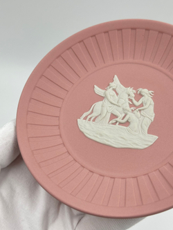 Декоративная тарелочка Wedgwood розовая