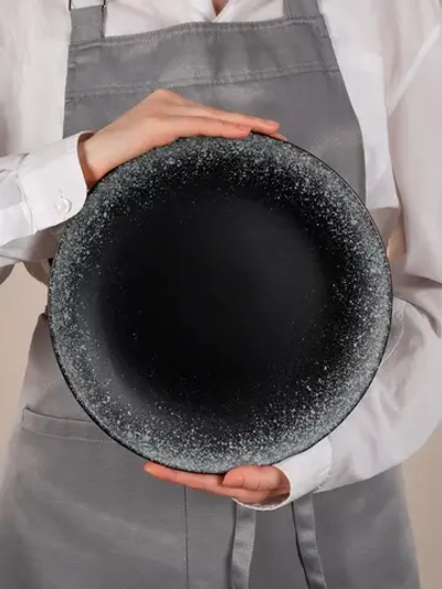 Набор посуды 6 тарелок плоские черные фарфор 26 см