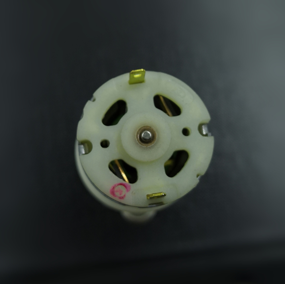 Помпа к термопоту для подачи горячей воды