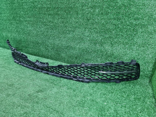 Решетка переднего бампера Genesis G80 (2020-2024)