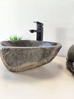 Раковина из речного камня RS-65972 45х34х15 из натурального камня