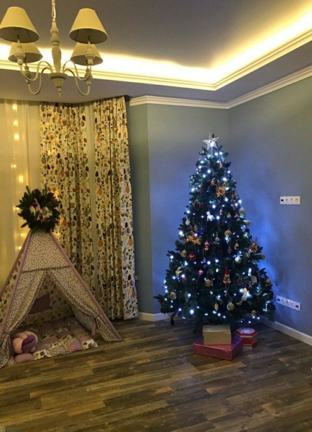 Искусственная ель «Барокко» (Литая+пвх) 210 см / 2.1 м