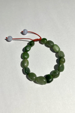 Браслет JADE из зеленого нефрита на нити