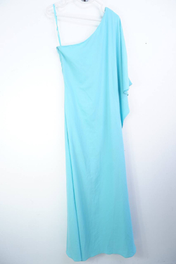 Платье Love republic изящное, с высоким вырезом, для хрупкой девушки 40 размер