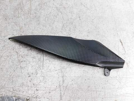 пластик боковой правый Yamaha YZF-R1 2007 4C8-24139-00-00