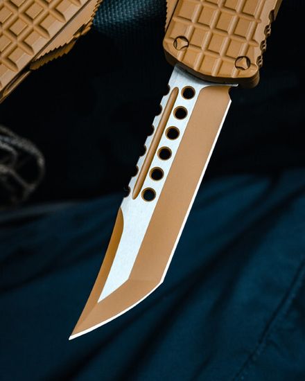 Нож Microtech Hera® Hellhound® - Frag Signature Series Cerakote RAL-8000 Standard (919-1FRCRAS)