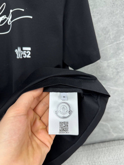 Футболка Moncler