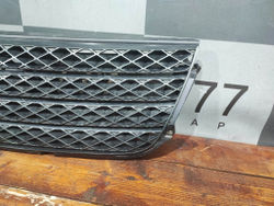 Решетка радиатора Suzuki Grand Vitara 2 08-12 Б/У Оригинал 7174177K0038B