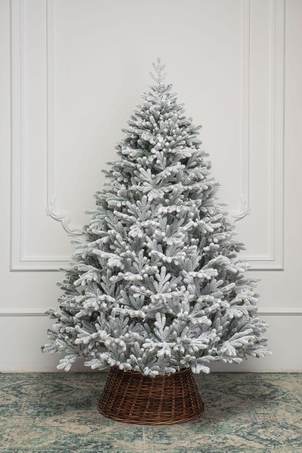 Заснеженная елка «Швейцарская» (Литая хвоя) 180 см / 1.8 м