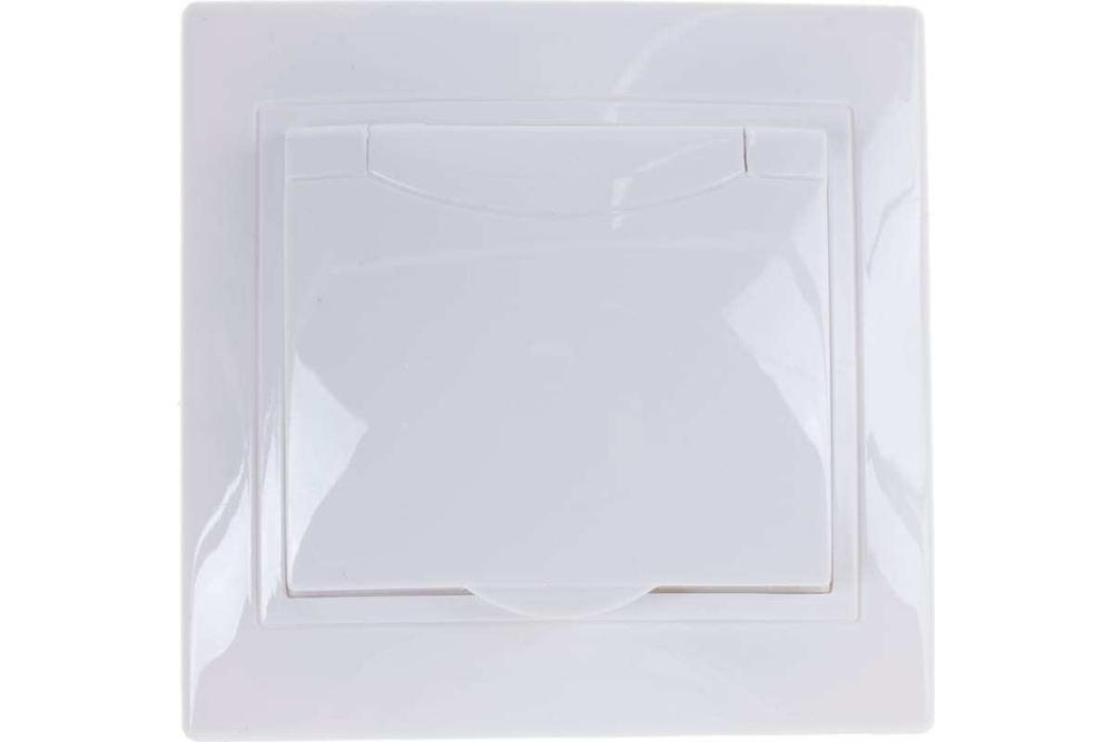 Розетка 1-местная РСб10-3-КБ с заземлением с крышкой 16А КВАРТА белый IEK