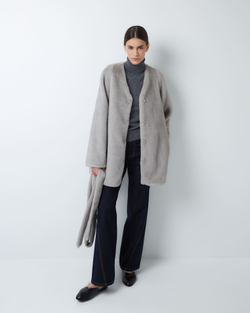 Шуба из искусственного меха норки серый