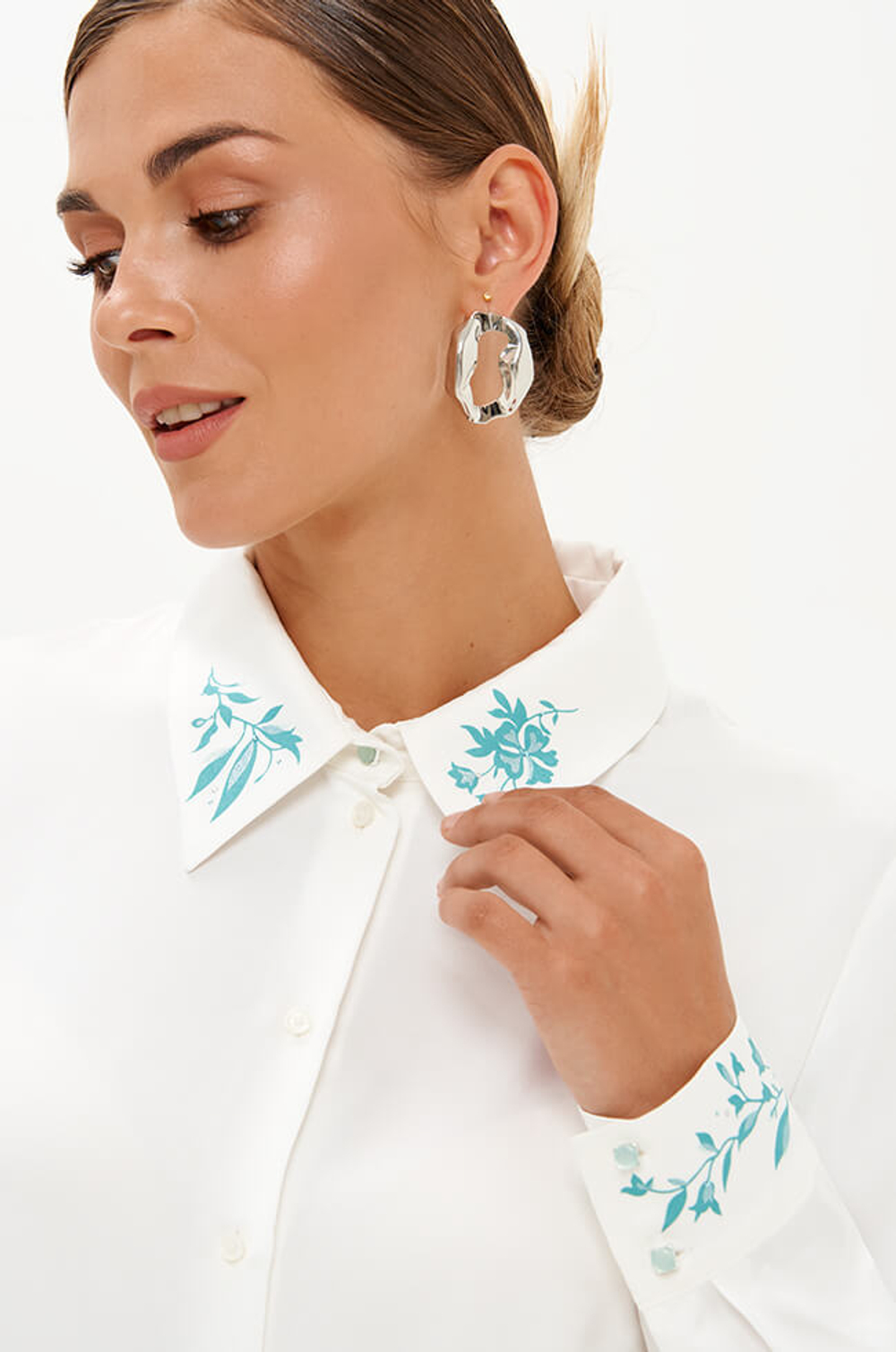 23359 Блузка женская (молочный)