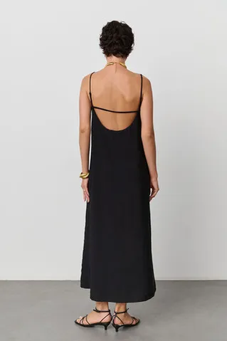 Сарафан прямого кроя с разрезом из вискозы черного цвета