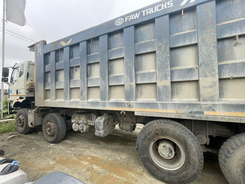 FAW J6 8x4 Самосвал СА3310Р66K24T4E5 (Дизельный, 11,1 л, 420 л.с., МТ)