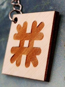 Брелок из дерева Целебник