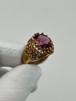 Кольцо с фиолетовым кристаллом