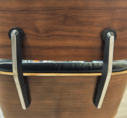 Кресло Eames Lounge с оттоманкой