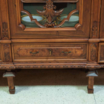 Кабинетный шкаф