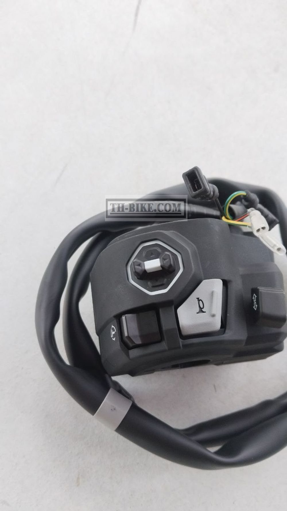 35200-K2L-DD1. SWITCH ASSY., WINKER. HONDA