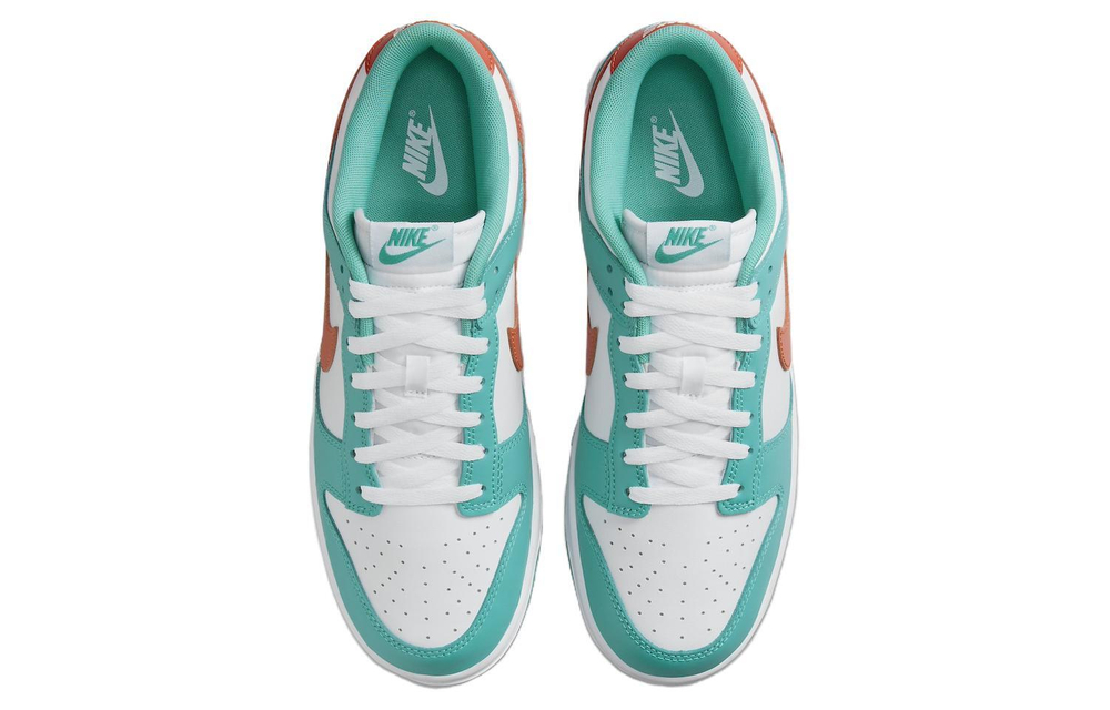 Кроссовки Nike