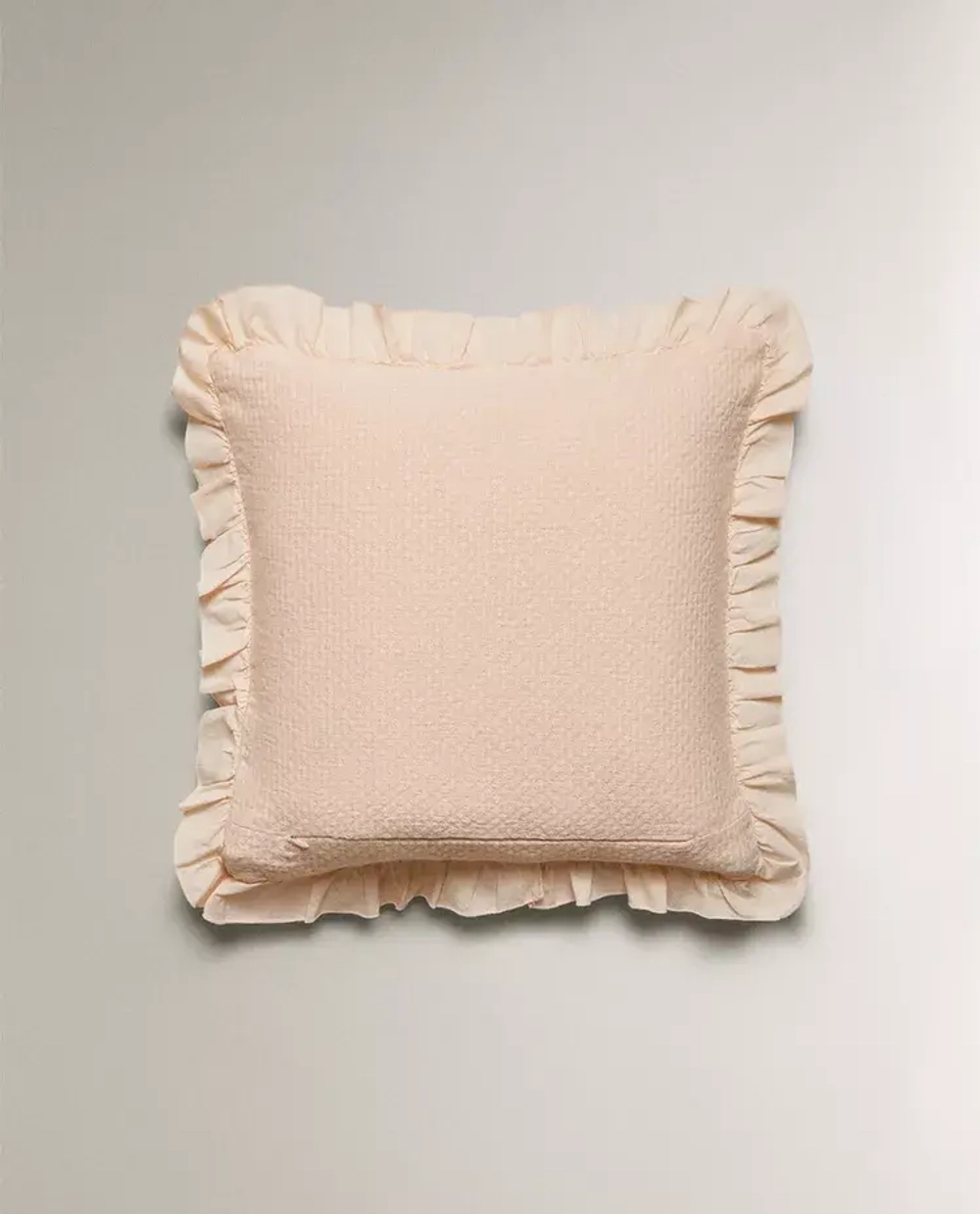 ZARA HOME ДЕТСКАЯ НАВОЛОЧКА С РЮШАМИ, РОЗОВЫЙ