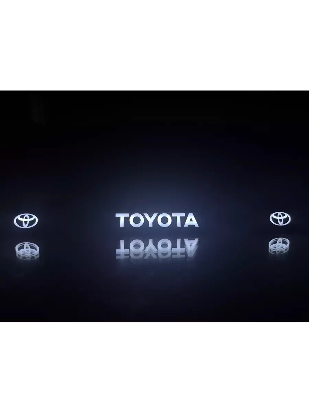 Рамка для номера с подсветкой, пластик ABS. Toyota. Подсветк