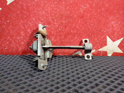 Ограничитель двери