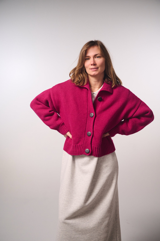Кардиган с отложным воротником из мериноса ягодного цвета