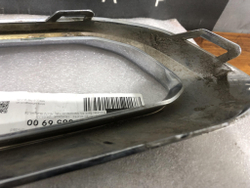 Накладка заднего бампера GLE (V167) 18-нв Б/У Оригинал A1678856900