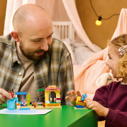 Конструктор LEGO Disney Classic 43280 Приключения на пляже Лило и Стич — фото 9