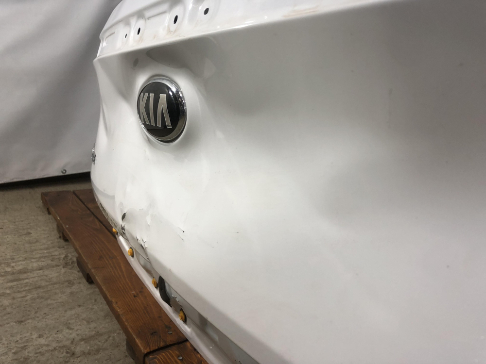 Крышка багажника Kia Sportage 4 (QL) 16-22 Б/У Оригинал 73700F1000