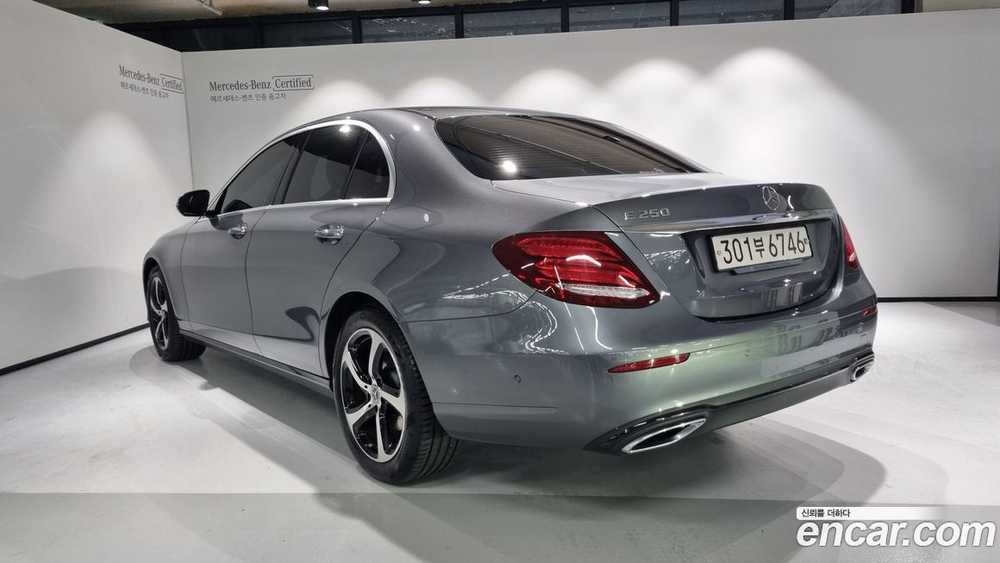 Mercedes-Benz E-Class W213 E250 Avangarde (08.2020)