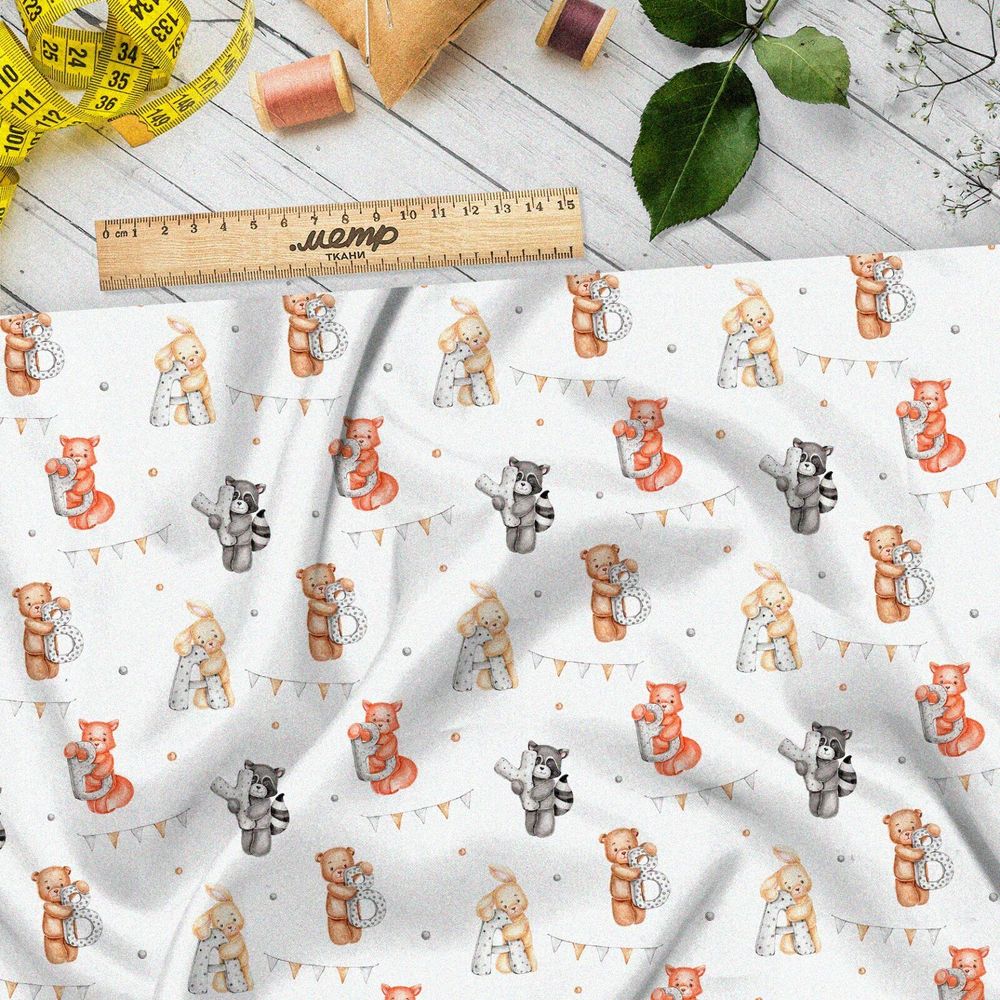 Ткань флис зверята с буквами